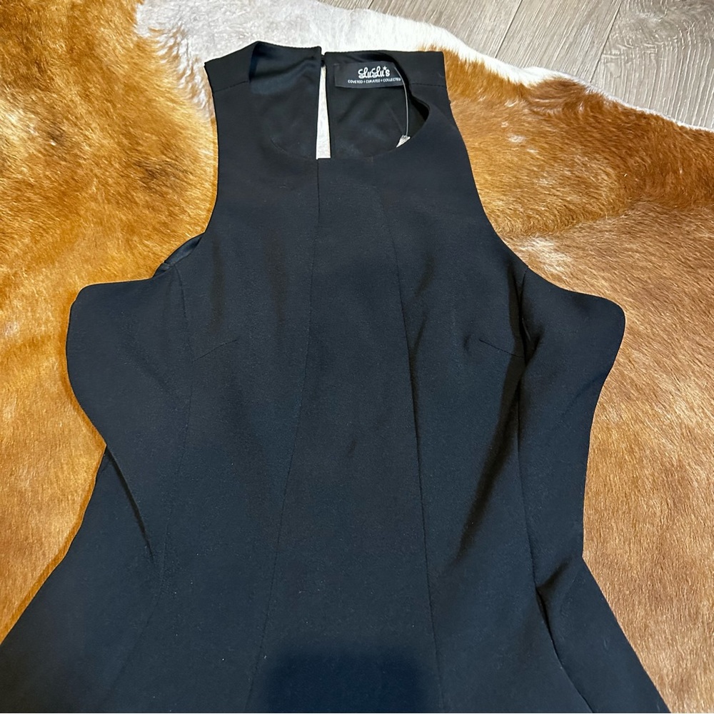Lulus dress - Picture 2 of 9